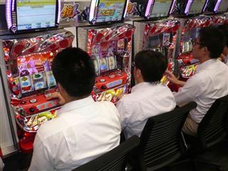 業界初となるパチスロ６号機が１０月にも市場デビューを果たす