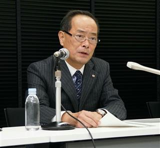 決算について説明する高島屋の木本茂社長=12日、東京都中央区 決算について説明する高島屋の木本茂社長=12日、東京都中央区