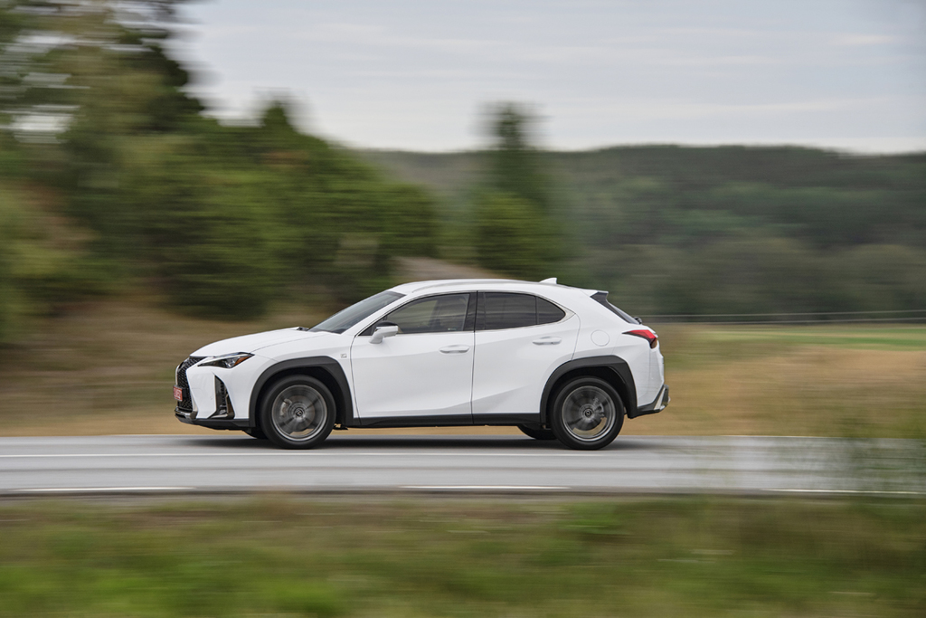 レクサス「ＵＸ」