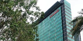 ファーウェイ本社=6日、中国・広東省深●(●は土へんに川、ロイター) ファーウェイ本社=6日、中国・広東省深●(●は土へんに川、ロイター)