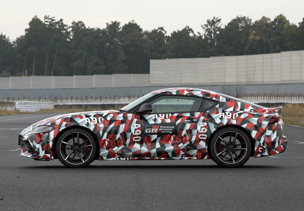 トヨタ・スープラ