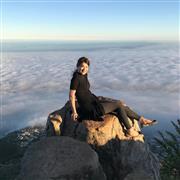 南アフリカ・ケープタウンのライオンズヘッドに登頂！　山頂からは雲海が拝めました（徳山佳楠子さん提供）