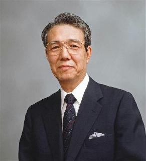 中村恒也氏