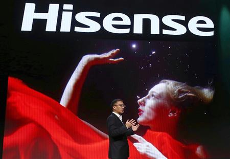 米中貿易摩擦の逆風の中、中国電機大手の海信集団（ハイセンス）グループは新型テレビの技術発表会を開催した（ＡＰ）