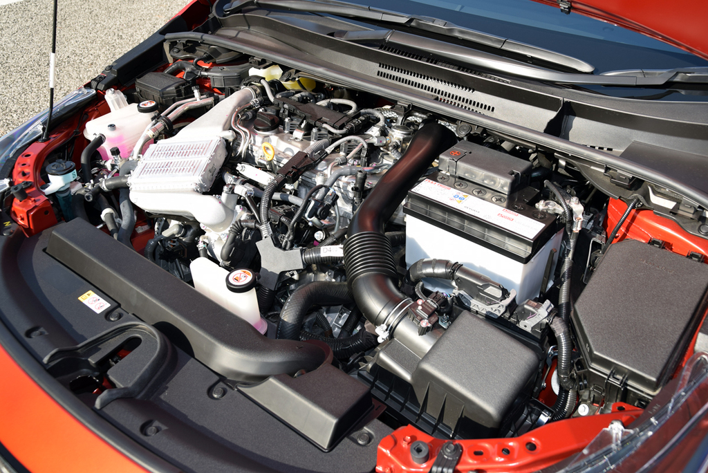 １．２Ｌダウンサイジングターボエンジンを搭載