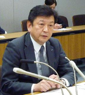 記者会見する東京電力の小早川智明社長=18日午後、東京都千代田区 記者会見する東京電力の小早川智明社長=18日午後、東京都千代田区