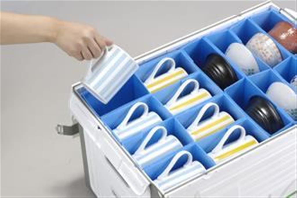 「エコ楽ボックス（食器ケース）」（アートコーポレーション公式サイトより）