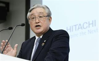 英国での原発新設計画について記者会見する日立製作所の東原敏昭社長=1月17日、東京都千代田区 英国での原発新設計画について記者会見する日立製作所の東原敏昭社長=1月17日、東京都千代田区