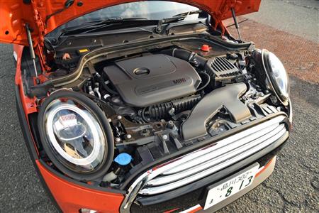 １．５リッター３気筒ガソリンエンジンを搭載