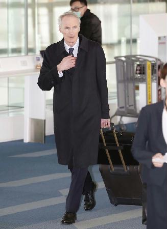 ルノー会長が帰国の途 日産社長らと会談 Sankeibiz サンケイビズ