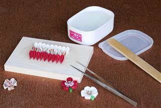 ヤマト「つまみ細工用ヤマト糊」