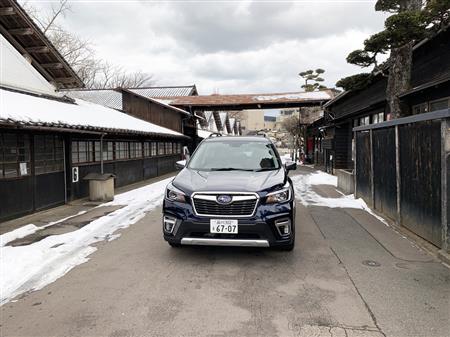 山居倉庫とフォレスター