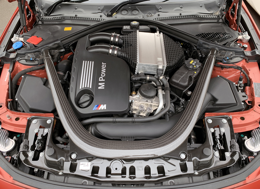 ＢＭＷ伝統の直６エンジン。Ｍ社によりチューニングされている