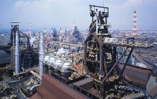 豪雨対策を強化するJFEスチールの西日本製鉄所倉敷地区=岡山県倉敷市 豪雨対策を強化するJFEスチールの西日本製鉄所倉敷地区=岡山県倉敷市