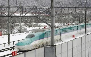 北海道新幹線＝北海道知内町