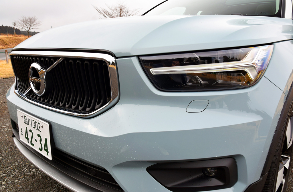 トールハンマーをモチーフにしたライトシグニチャーは新世代ボルボのアイコンの一つ