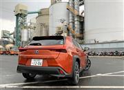 レクサス「ＵＸ」と品川の工場群