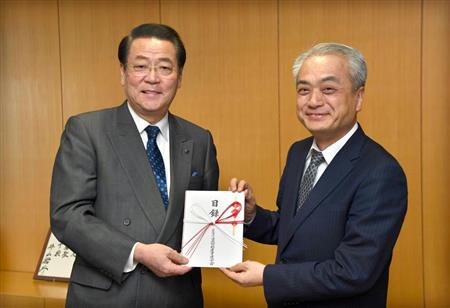 「明美ちゃん基金」に印刷産業連合会が50万円寄託