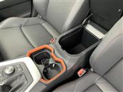 収納スペースは前席・後席ともに充実している