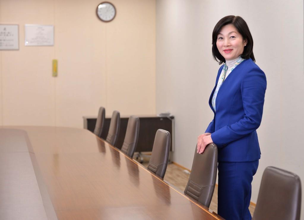 「尼崎市民には死ぬまで責任を持ち続ける」。市議、市長の経験からそう語る白井文さん（薩摩嘉克撮影）