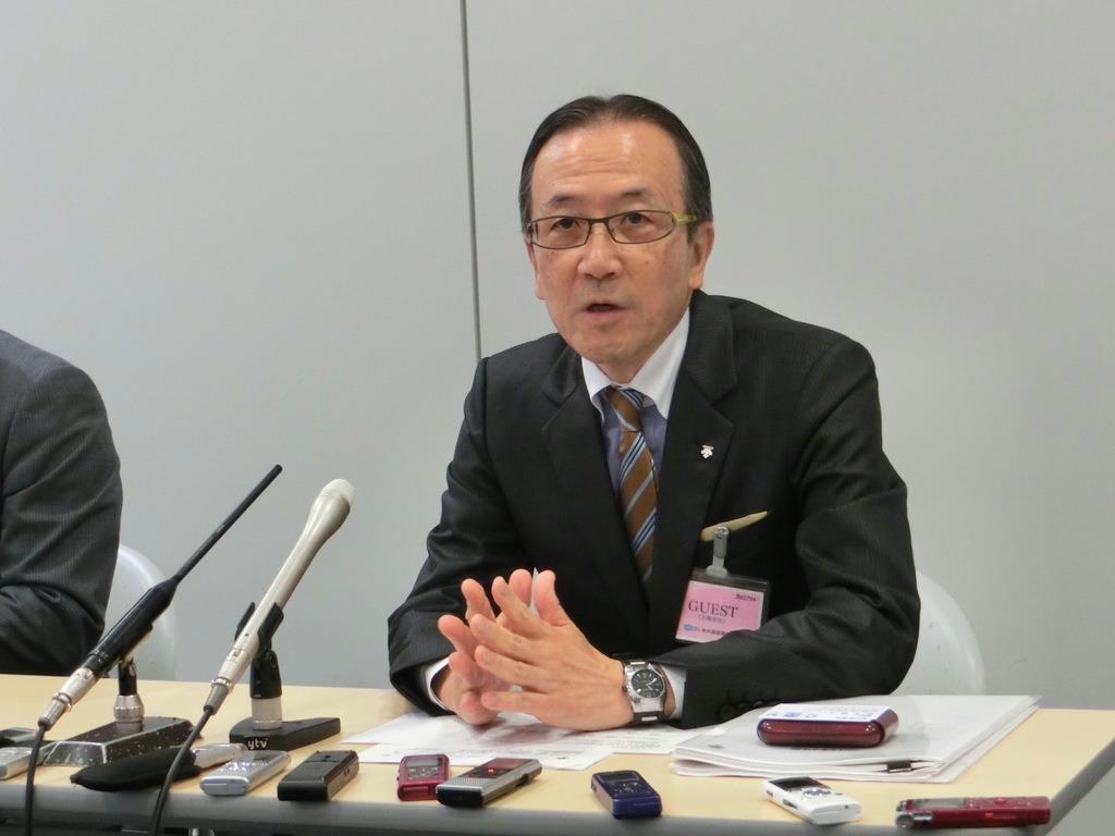 デサント 31年3月期は増収減益 新経営計画を今夏発表 Sankeibiz サンケイビズ 自分を磨く経済情報サイト デサント 31年3月期は増収減益 新経営計画を今夏発表 Sankeibiz サンケイビズ 自分を磨く経済情報サイト