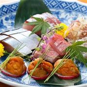「和酒と肴　鈴や　別館」では熟成本鮪、熟成鰤、熟成サーモンなどを提供（写真はイメージ）