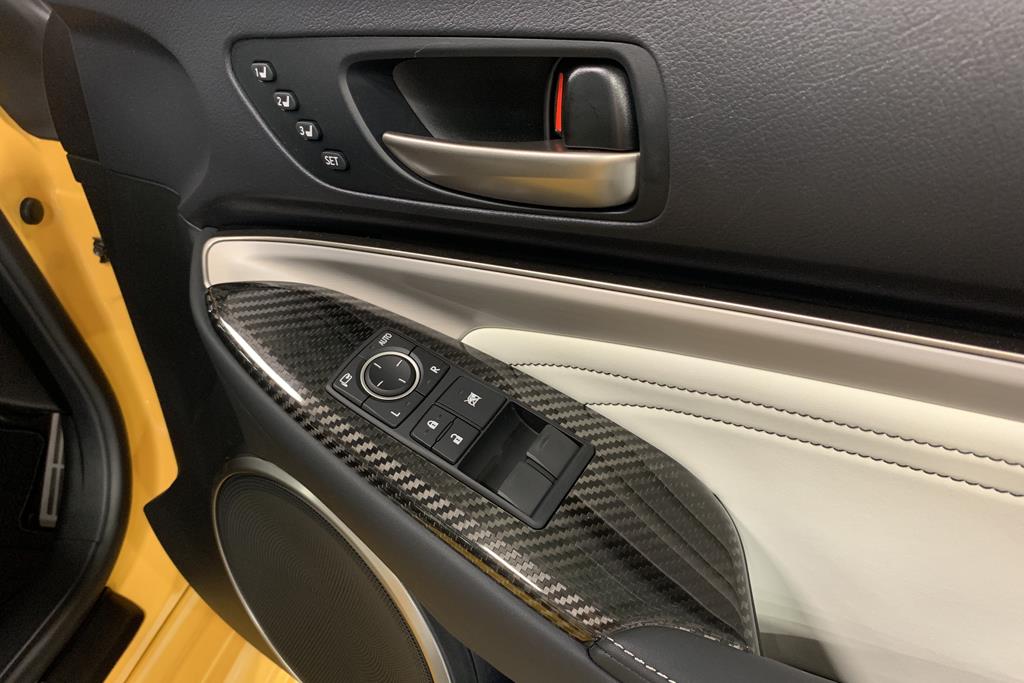 レクサスＲＣＦ（筆者撮影）