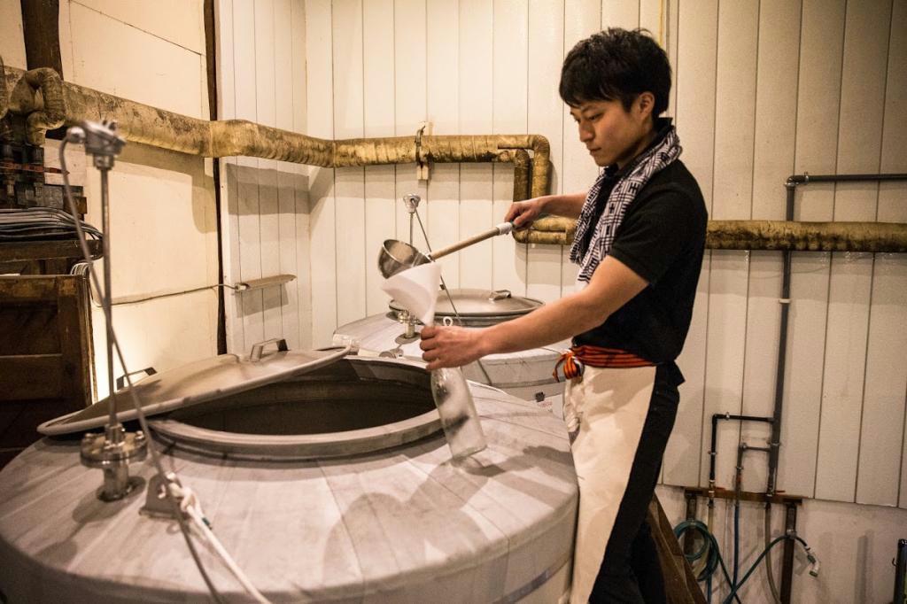 日本酒ベンチャーのＷＡＫＡＺＥ　パリ郊外に酒蔵開設　世界に発信