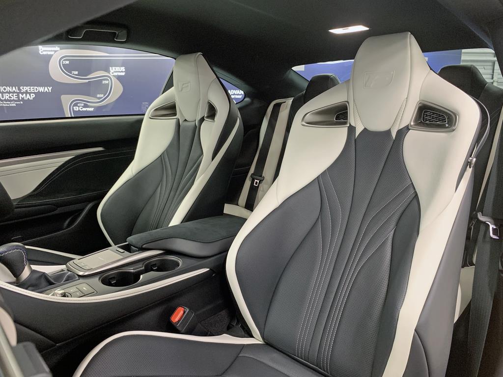 高性能型ＲＣＦのスポーツシート