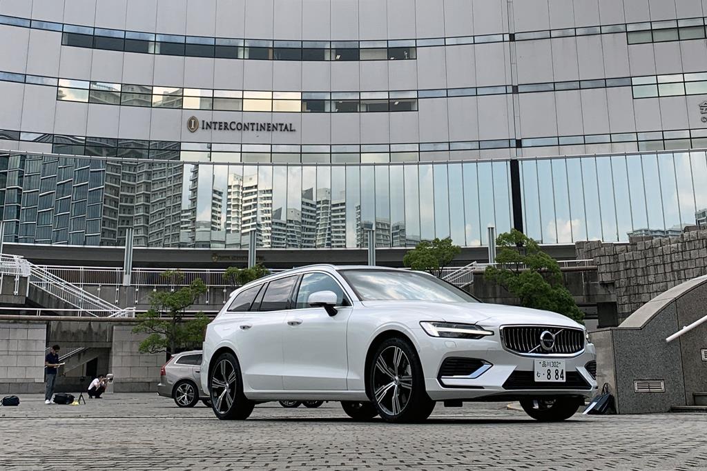 ボルボのミッドサイズ・ステーションワゴン「V60 PHEV」