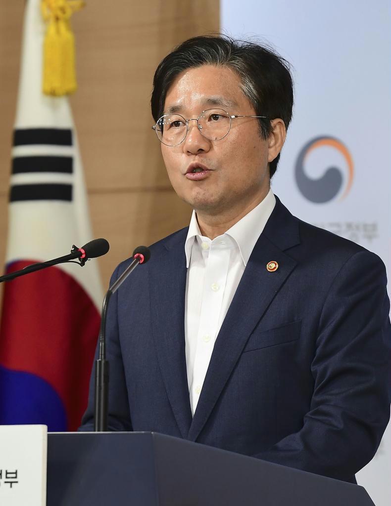 輸出規制強化　韓国、１２日に協議調整　歩み寄り困難な情勢