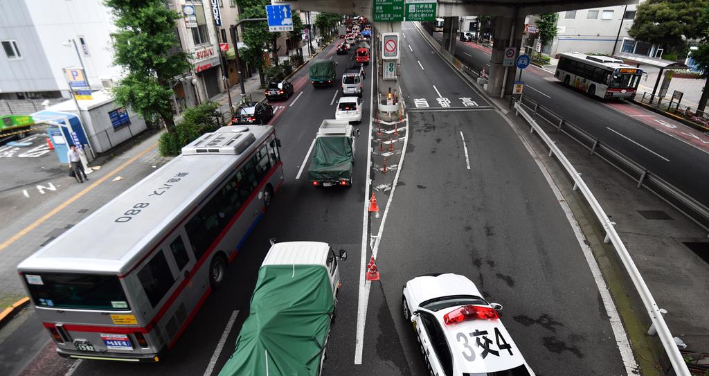 交通規制テスト 周辺の高速渋滞は東名で１５キロ 東北で６キロ Sankeibiz サンケイビズ 自分を磨く経済情報サイト