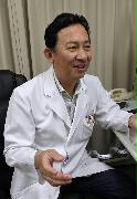 がん研有明病院消化器センター長・大腸外科部長の福長洋介医師　
