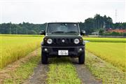 新型のジムニーシエラ