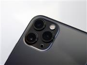 iPhone 11 Pro、11 Pro Maxともに、トリプルカメラを搭載する