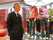 出店したロンドン旗艦店でグローバル戦略を語る２００７（平成１９）年１１月