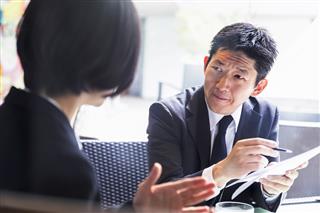 評価に不満を抱く社員の傾向　期末に悩む経営者の本音