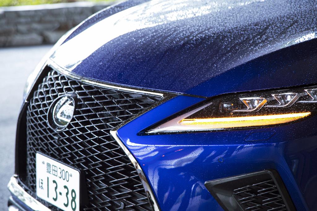 「RX450h」のF SPORTモデル