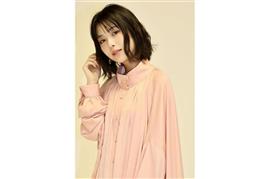 映画「屍人荘の殺人」でヒロインを演じる女優の浜辺美波＝東京都渋谷区（石井健撮影）