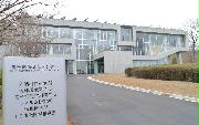 東レが昨年１２月に新設した研究拠点「未来創造研究センター」＝２４日、大津市
