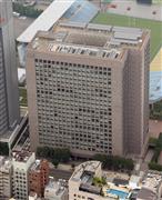 東京都港区にある伊藤忠商事の本社ビル（本社チャーターヘリから、川口良介撮影）