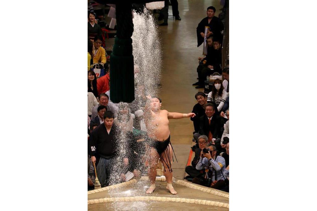 スポーツの力で被災地を照らす 運命の子 1 17生まれの大相撲 照強 2 2ページ Sankeibiz サンケイビズ 自分を磨く経済情報サイト
