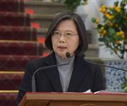 ３０日、台北の総統府で、記者会見する蔡英文総統（田中靖人撮影）