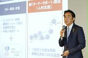記者会見するローソンの竹増貞信社長＝７日午後、東京都千代田区