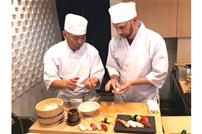 フレンドリーな人柄とていねいな教え方に定評がある寿司職人の多田安伸さん