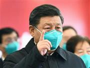 中国・武漢の「火神山医院」を視察する習近平国家主席＝１０日（新華社の「微博（ウェイボ）」から、共同）