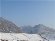 今冬の雪不足で各地のスキー場は悲鳴を上げている