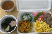 「ＴＳＵＧＡｎｏわこども食堂」で提供された弁当（ＴＳＵＧＡｎｏわこども食堂提供）