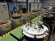 熱処理を施す電気炉には空きが目立つ＝埼玉県戸田市のサーマル化工