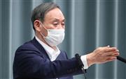 会見に臨む菅義偉官房長官＝１日、首相官邸（春名中撮影）